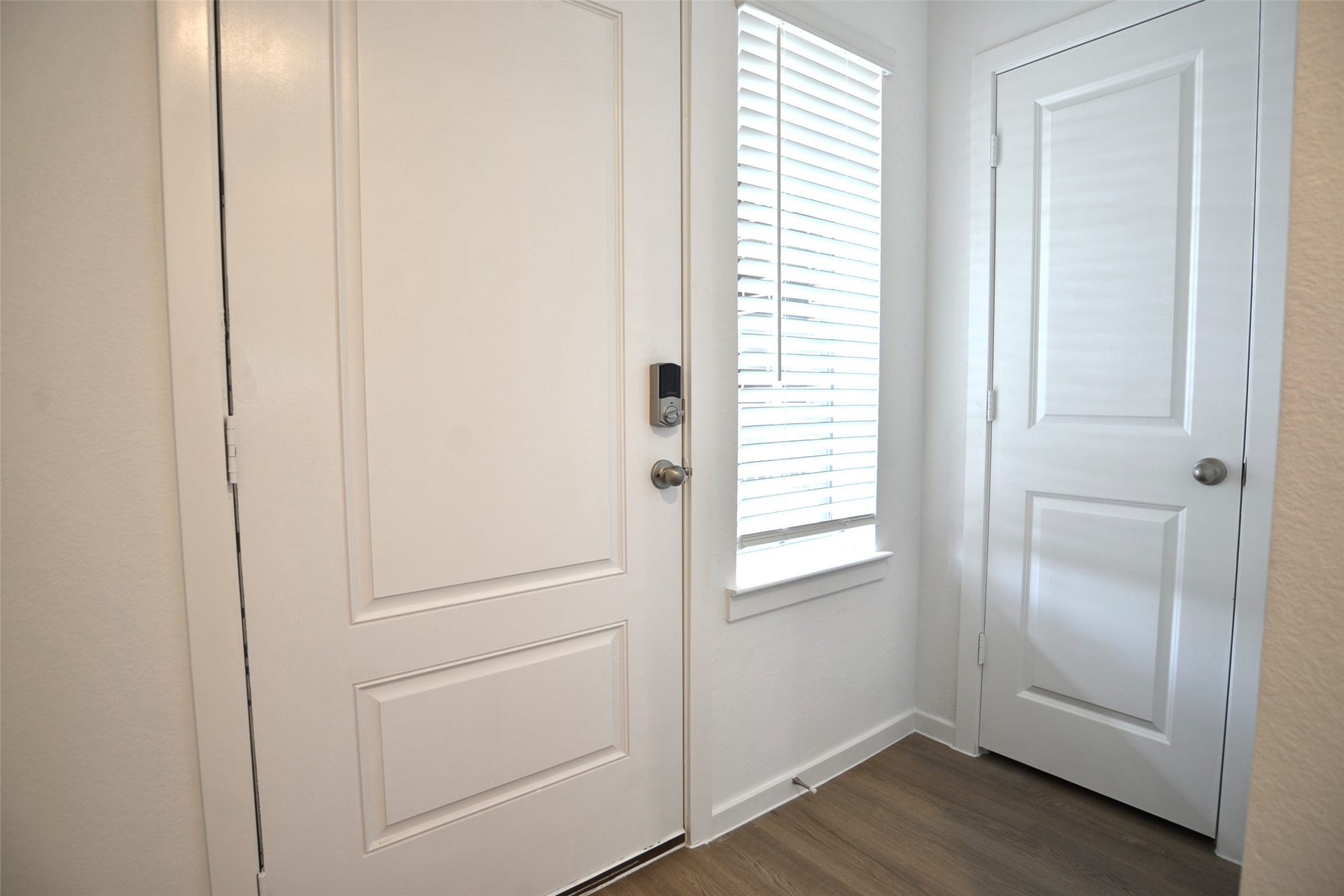 4122 Bronco Station Lane, League City, TX 77511 Front Door