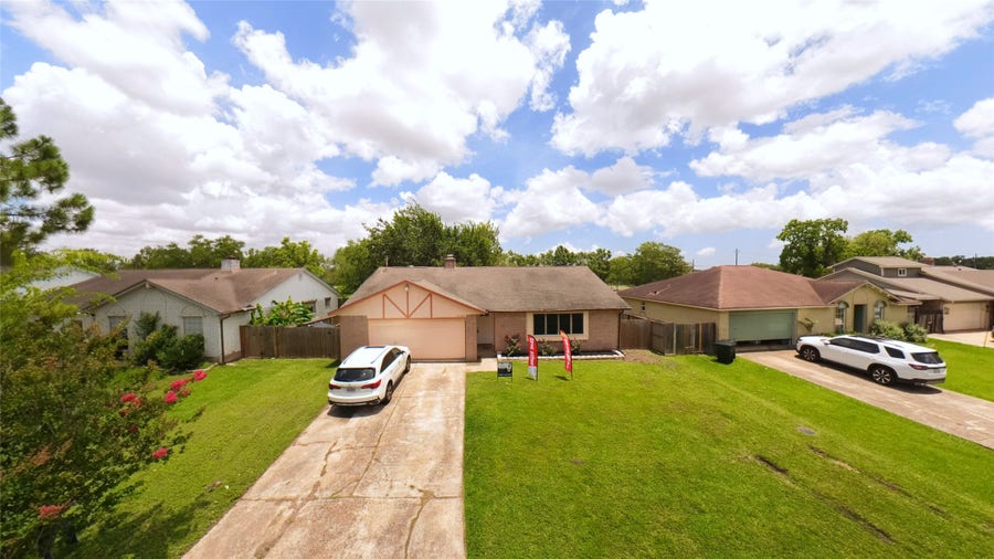 Property photo for 11423 Graywood Drive, Houston, TX