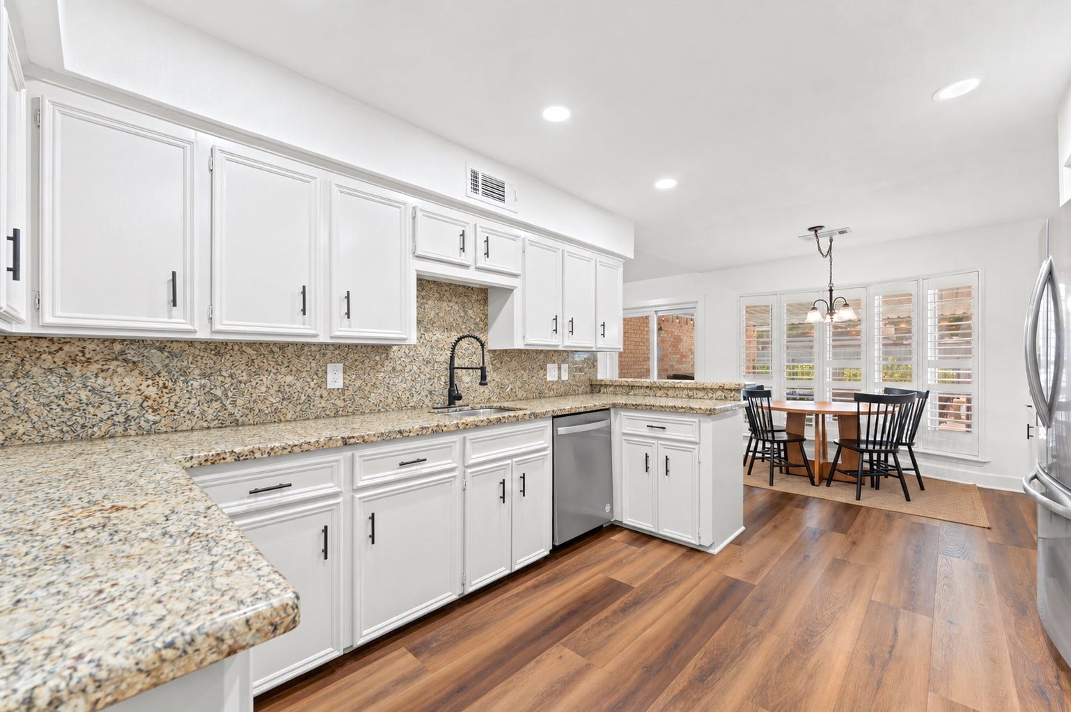 11006 Ashcroft Drive, Houston, TX 77096 11006 Ashcroft Drive, Houston, TX 77096