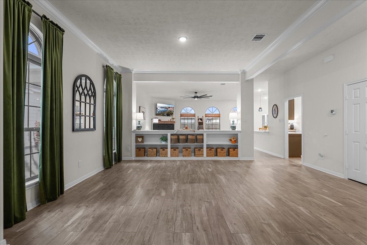3310 Bastian Road, Dickinson, TX 77539 3310 Bastian Road, Dickinson, TX 77539