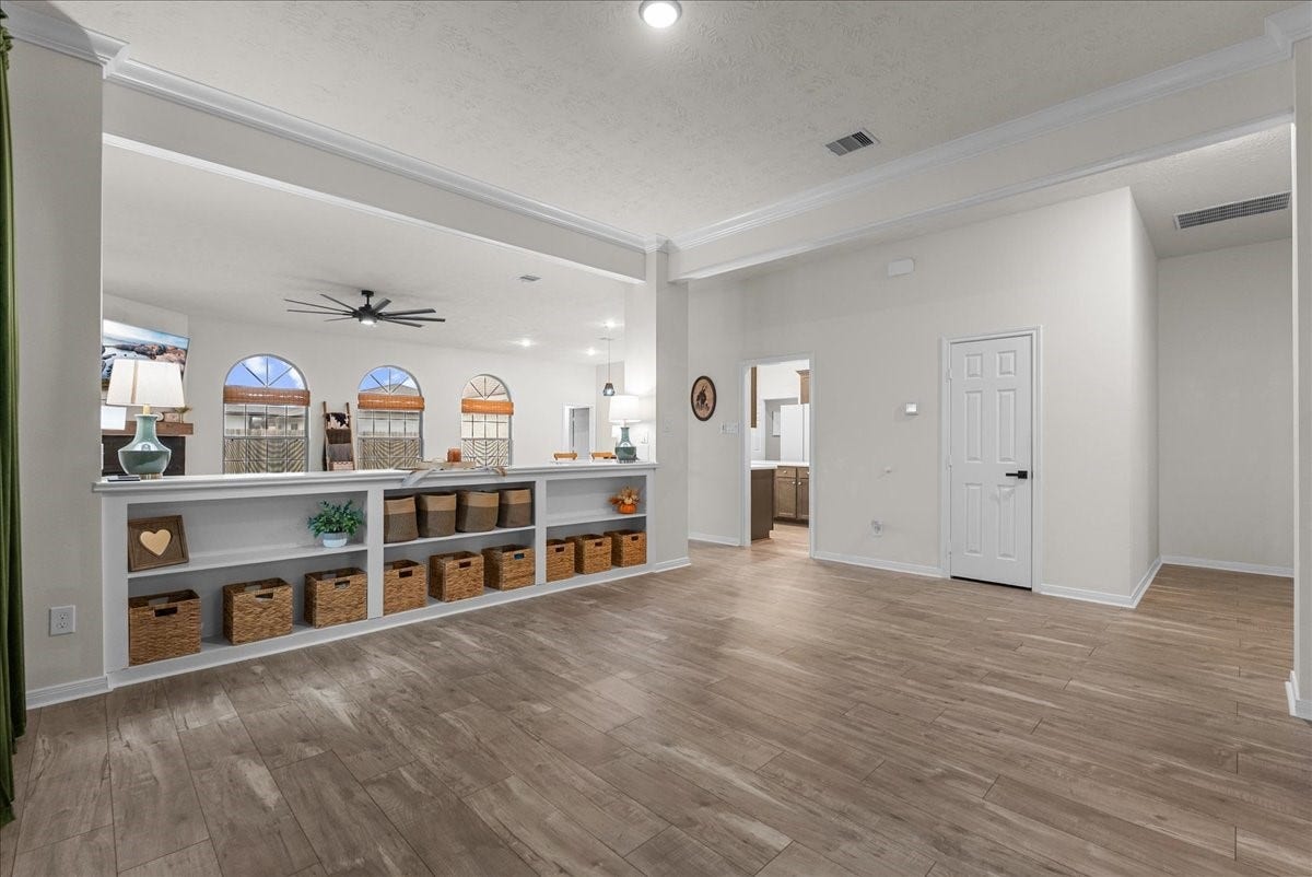 3310 Bastian Road, Dickinson, TX 77539 3310 Bastian Road, Dickinson, TX 77539