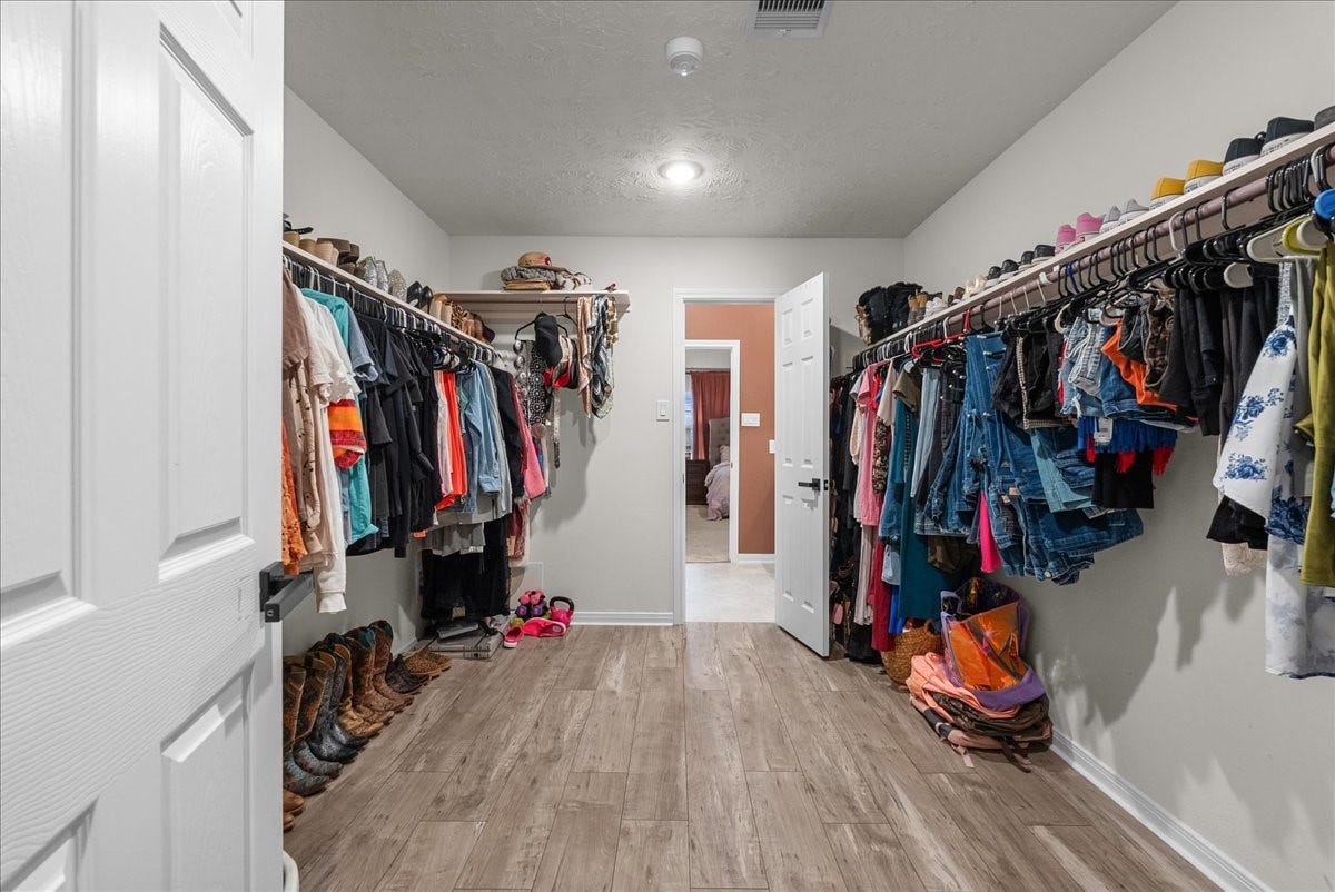 3310 Bastian Road, Dickinson, TX 77539 3310 Bastian Road, Dickinson, TX 77539