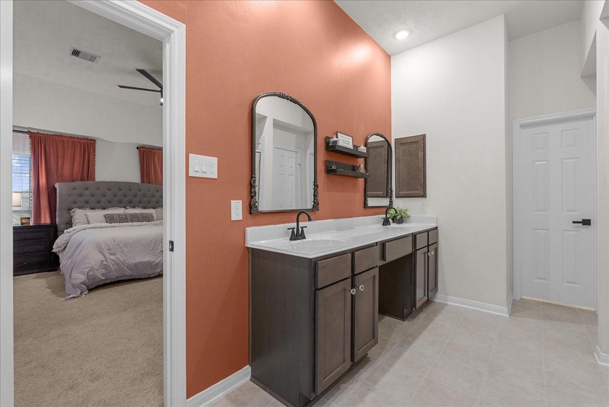 3310 Bastian Road, Dickinson, TX 77539 3310 Bastian Road, Dickinson, TX 77539