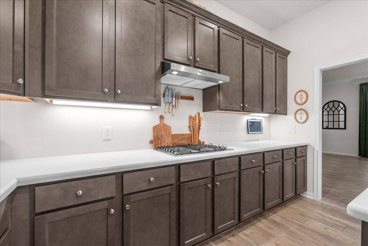 3310 Bastian Road, Dickinson, TX 77539 3310 Bastian Road, Dickinson, TX 77539
