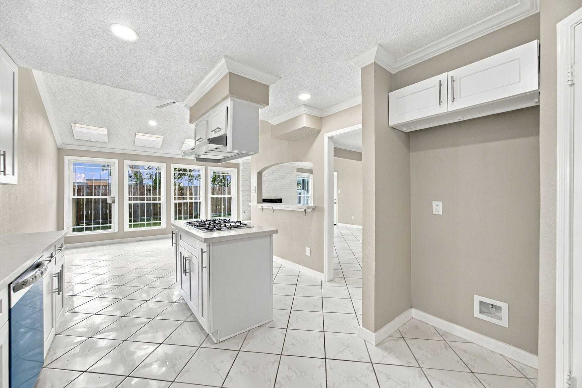 11307 Oakcenter Drive, Houston, TX 77072