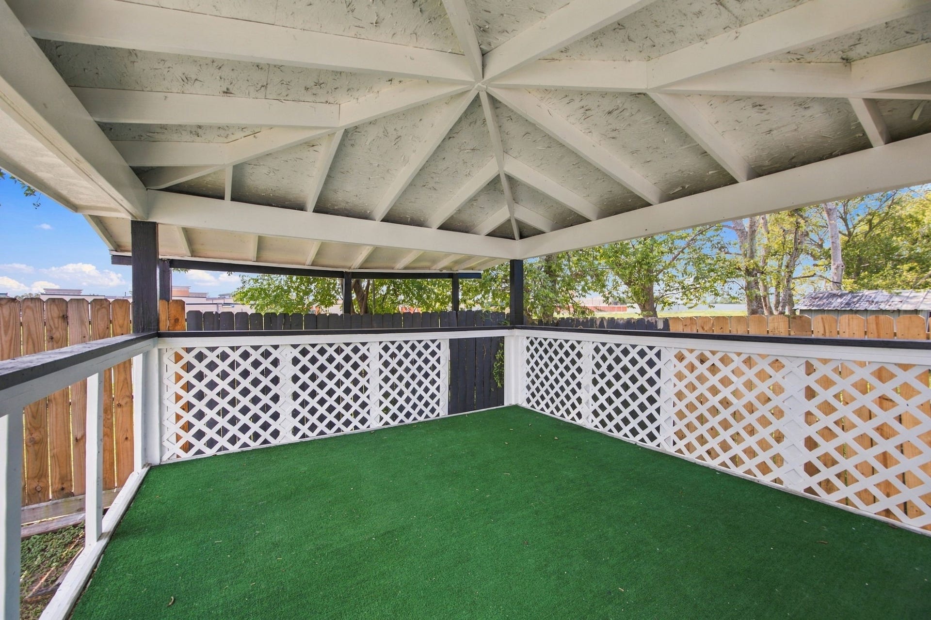 Additional outdoor space under this inviting gazebo area perfect for relaxing or entertaining!