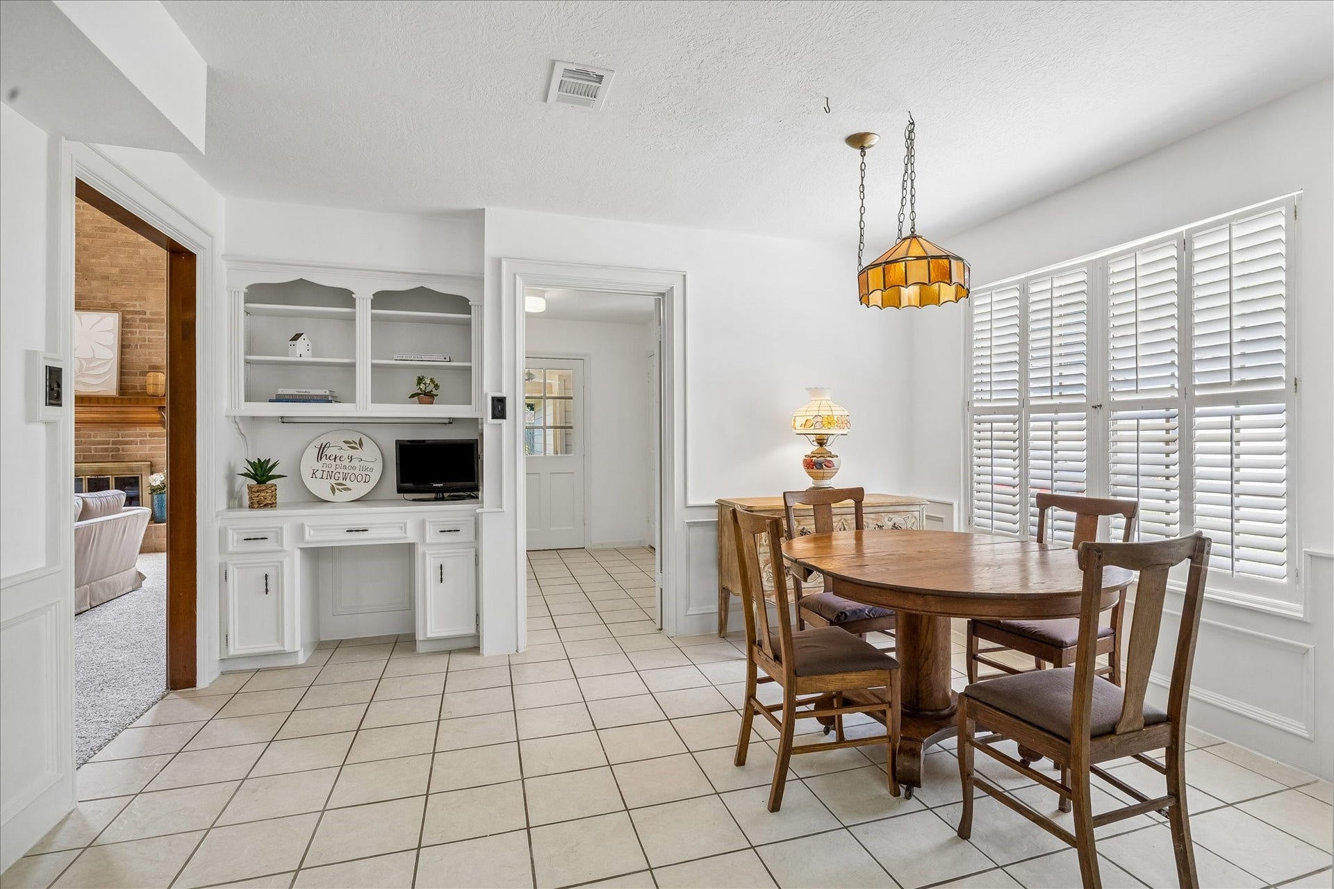 5410 Red Cliff Drive, Kingwood, TX 77345 5410 Red Cliff Drive, Kingwood, TX 77345