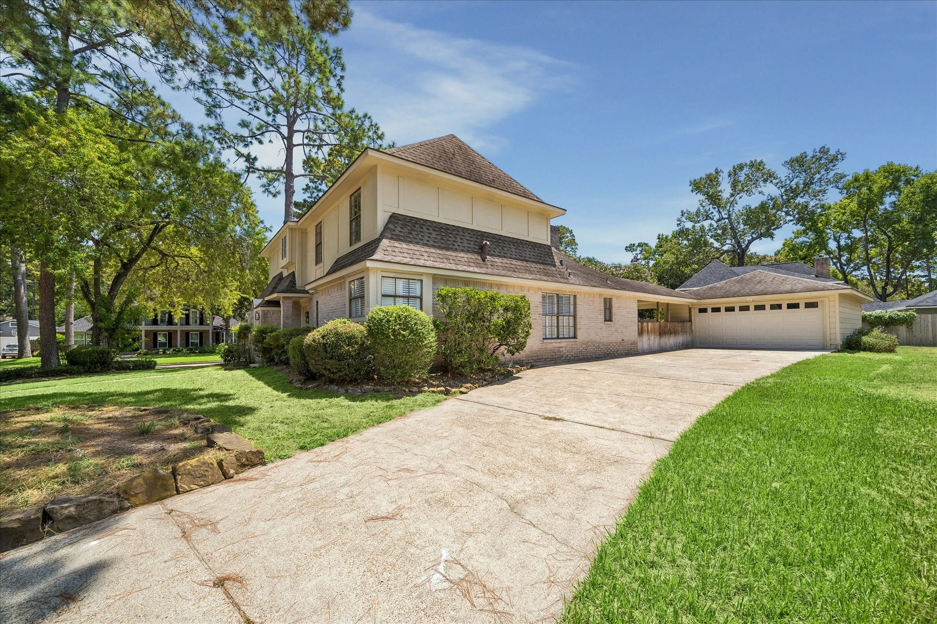 5410 Red Cliff Drive, Kingwood, TX 77345 5410 Red Cliff Drive, Kingwood, TX 77345