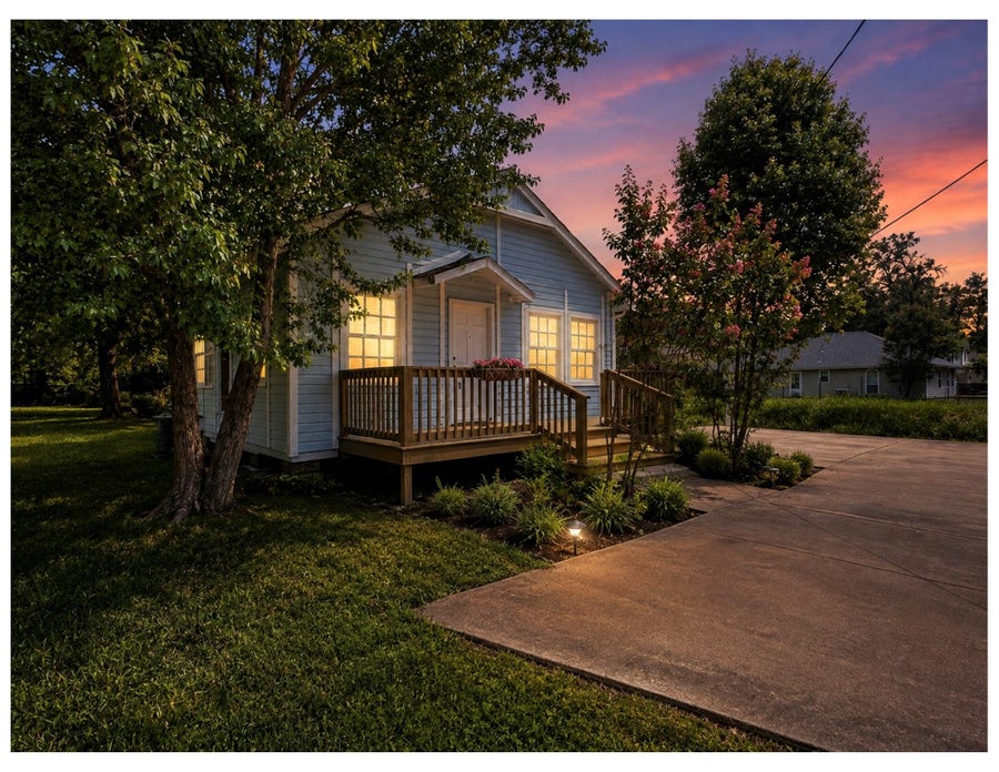 Property photo for 506 Texas, Tomball, TX