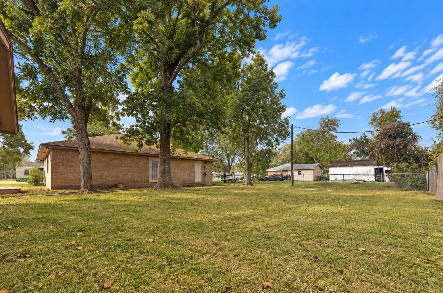 102 Cotton Street, Jones Creek, TX 77541