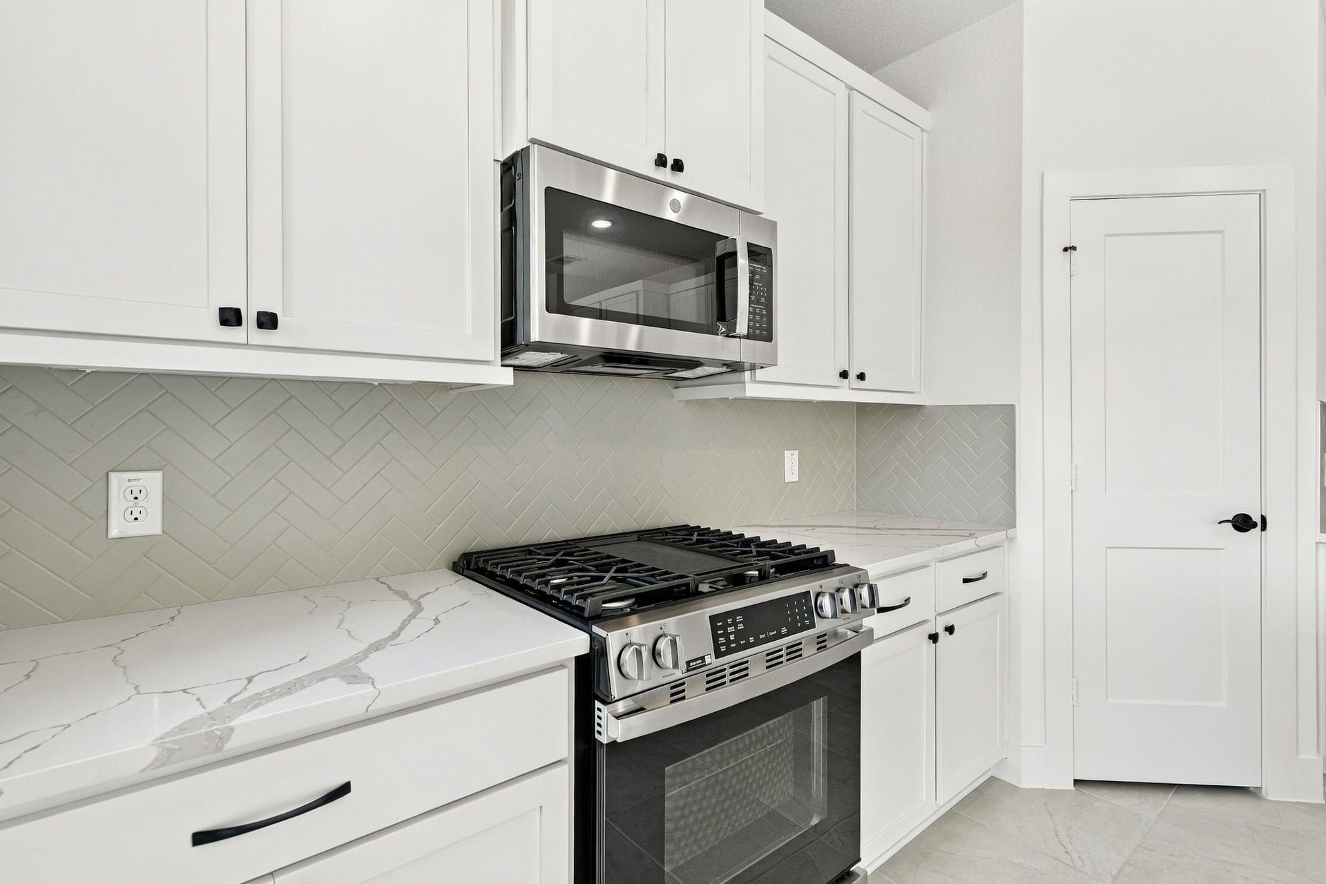24035 Breezy Bank Trail, Katy, TX 77493 24035 Breezy Bank Trail, Katy, TX 77493