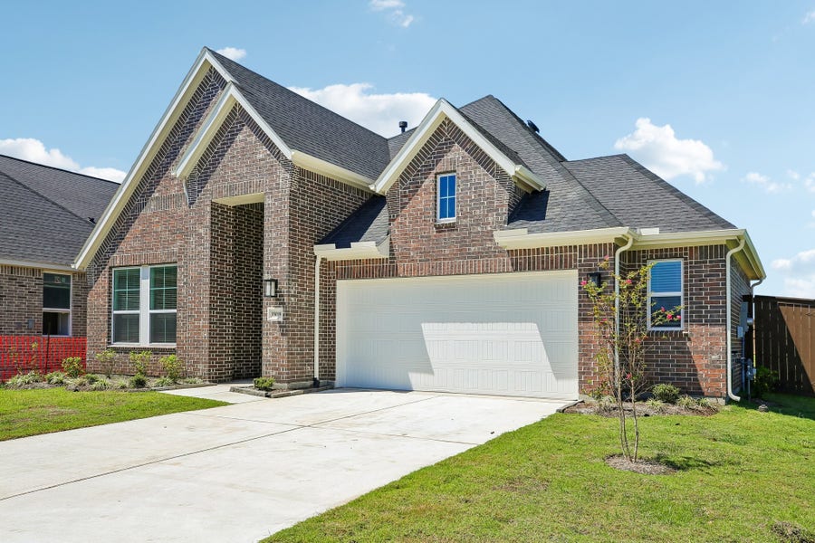 Property photo for 9503 Chateau Hill Drive, Manvel, TX