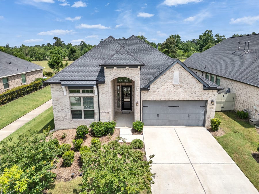 Property photo for 10473 Eastern Bluestar Drive, Conroe, TX