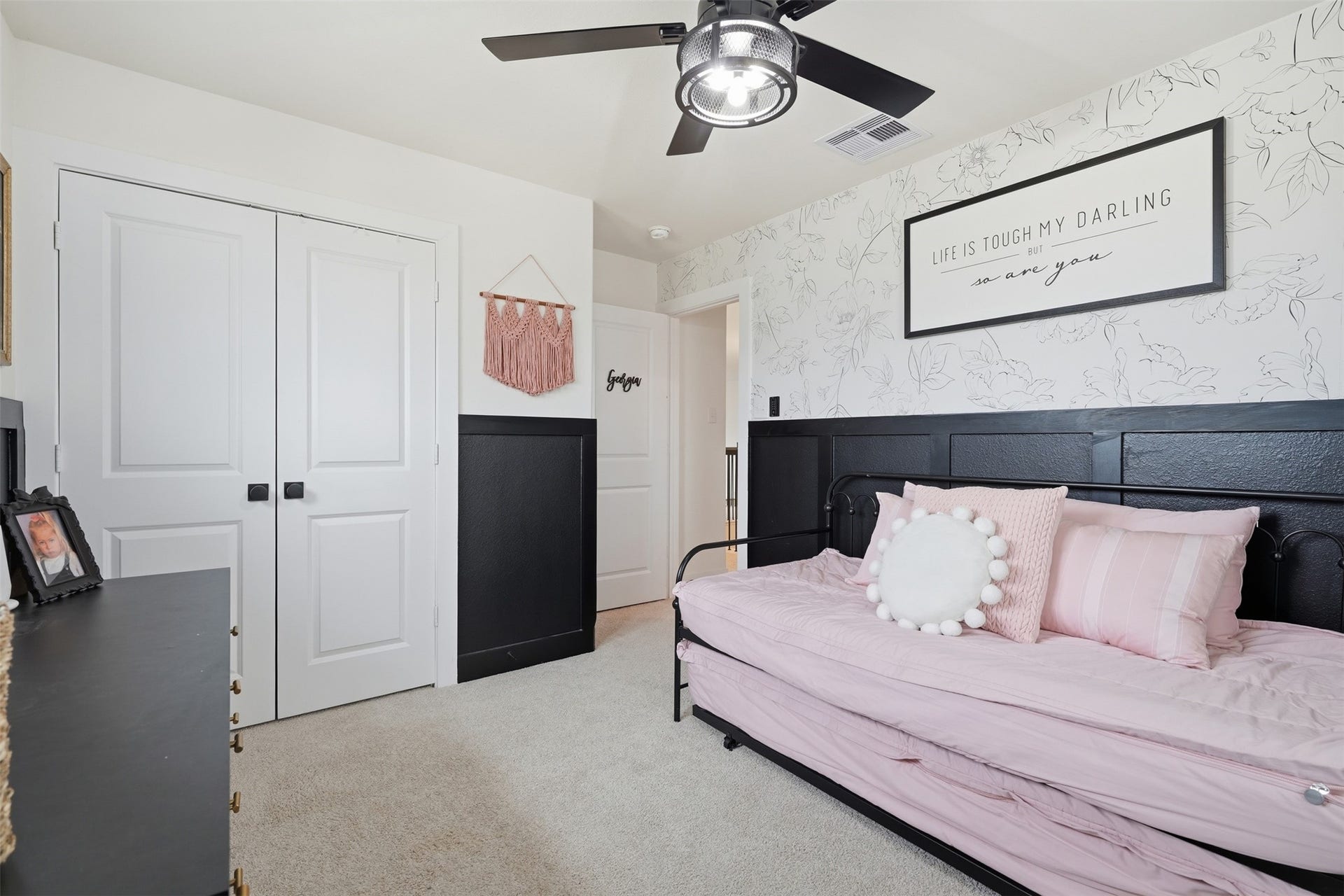 3619 Riverlands Drive, Santa Fe, TX 77510 Upstairs bedroom