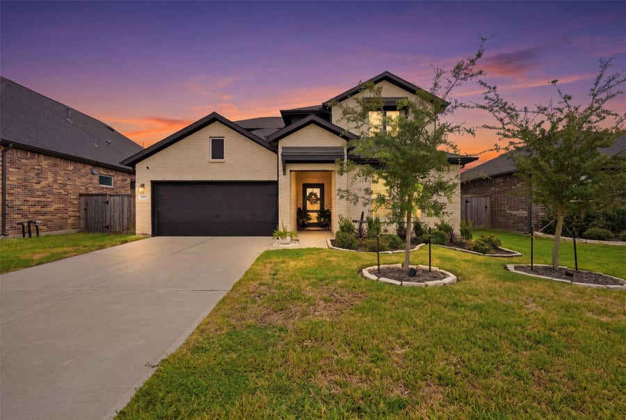 Property photo for 3619 Riverlands Drive, Santa Fe, TX