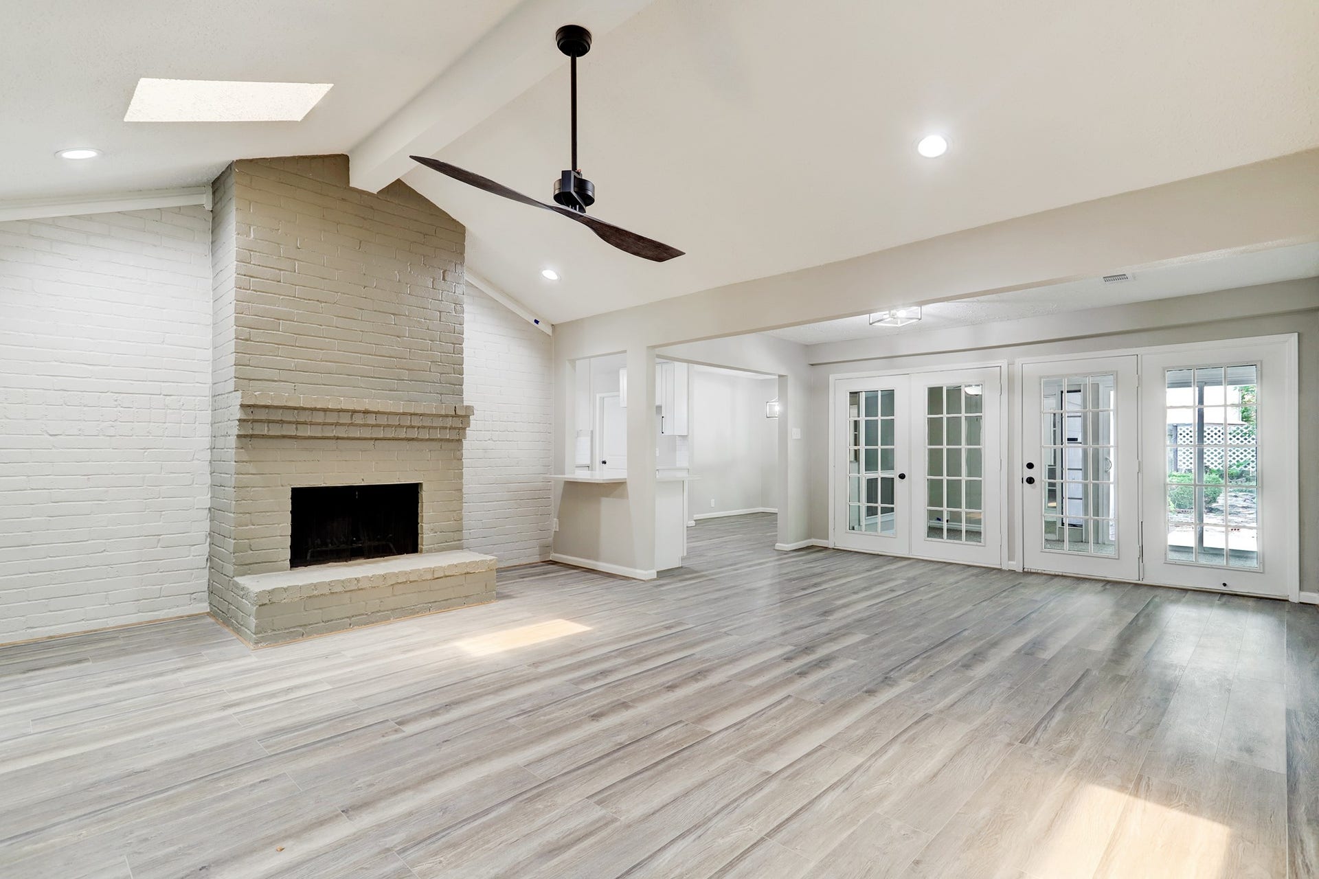 118 Coppersmith Drive, Katy, TX 77450
