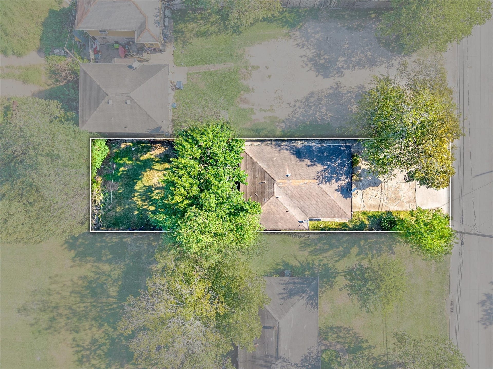 3218 5th Street, Stafford, TX 77477 This aerial view shows the spacious lot.