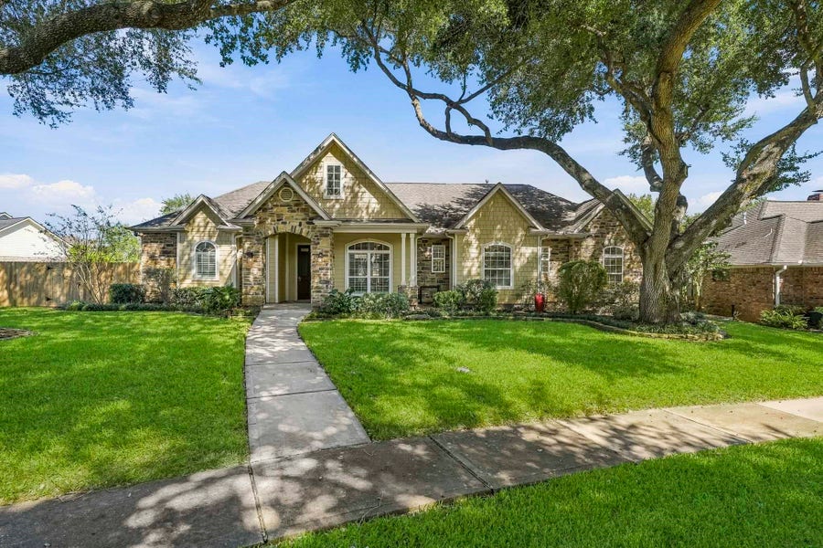 Property photo for 4631 Lake Village Drive, Fulshear, TX