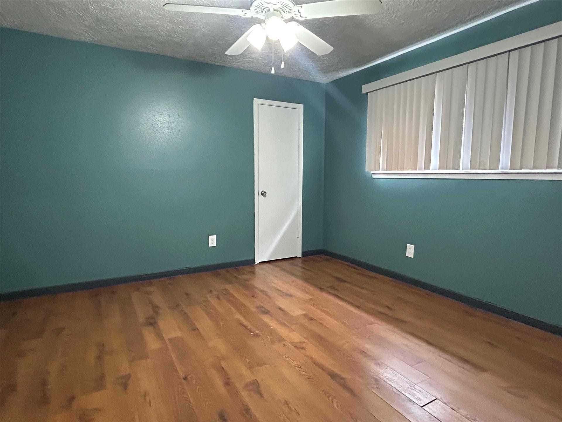 17311 Heritage Bay Drive, Webster, TX 77598 17311 Heritage Bay Drive, Webster, TX 77598
