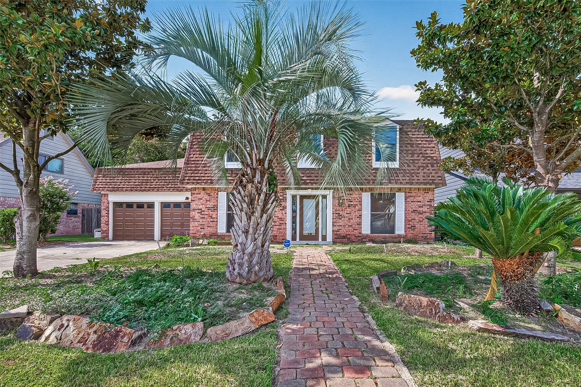 11730 Dorrance Lane, Meadows Place, TX 77477 Welcome home!