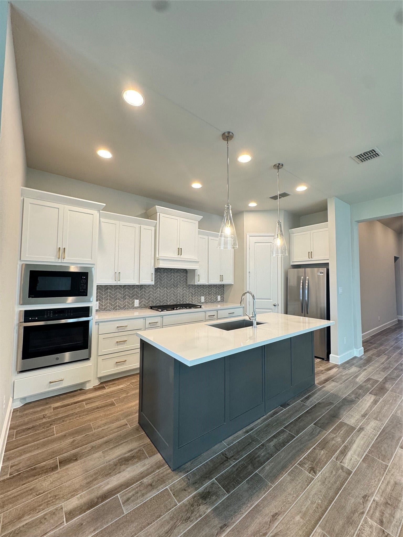 42841 Terraza Boulevard, Magnolia, TX 77354 42841 Terraza Boulevard, Magnolia, TX 77354