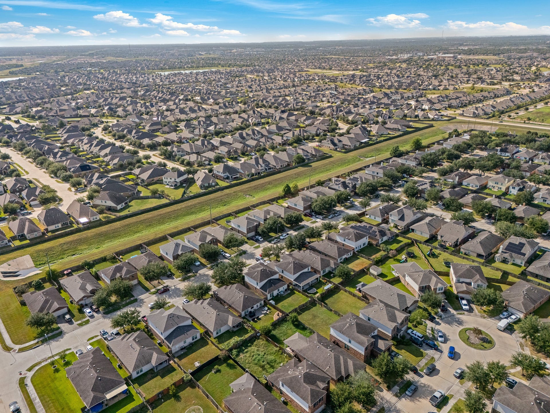 5822 Water Violet Lane, Richmond, TX 77407