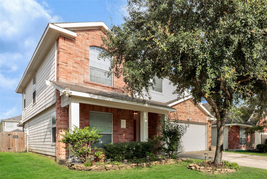 Property photo for 21618 Falvel Lake Drive, Spring, TX