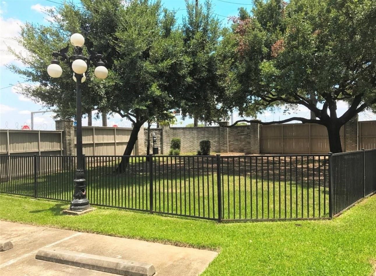 3174 Holly Hall Street, Houston, TX 77054 3174 Holly Hall Street, Houston, TX 77054