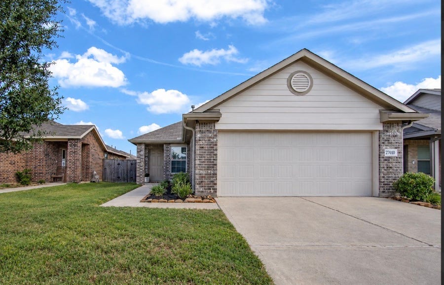 Property photo for 27010 Vista Field Drive, Katy, TX