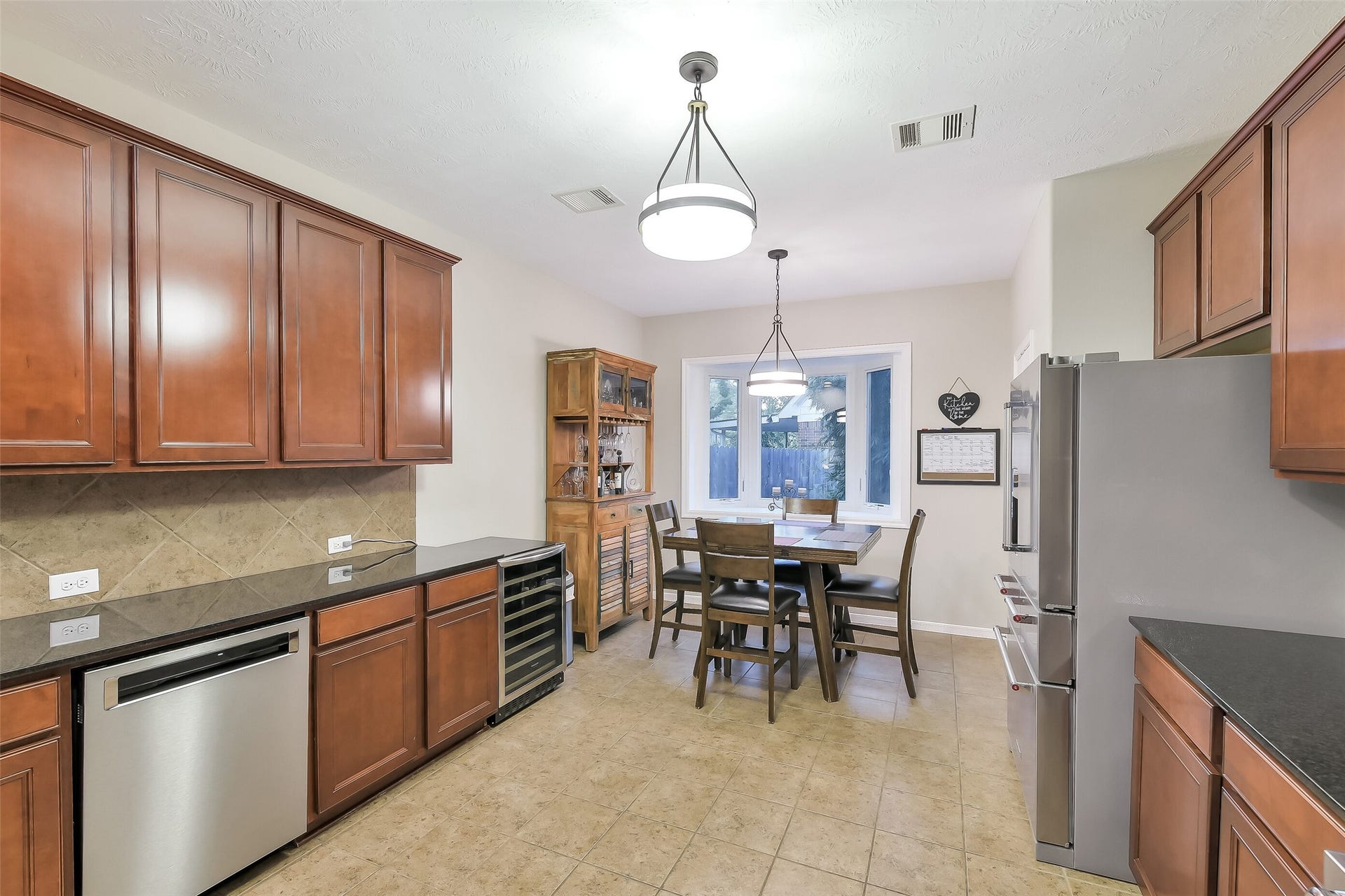 8934 Parlin Ridge Drive, Houston, TX 77040 8934 Parlin Ridge Drive, Houston, TX 77040