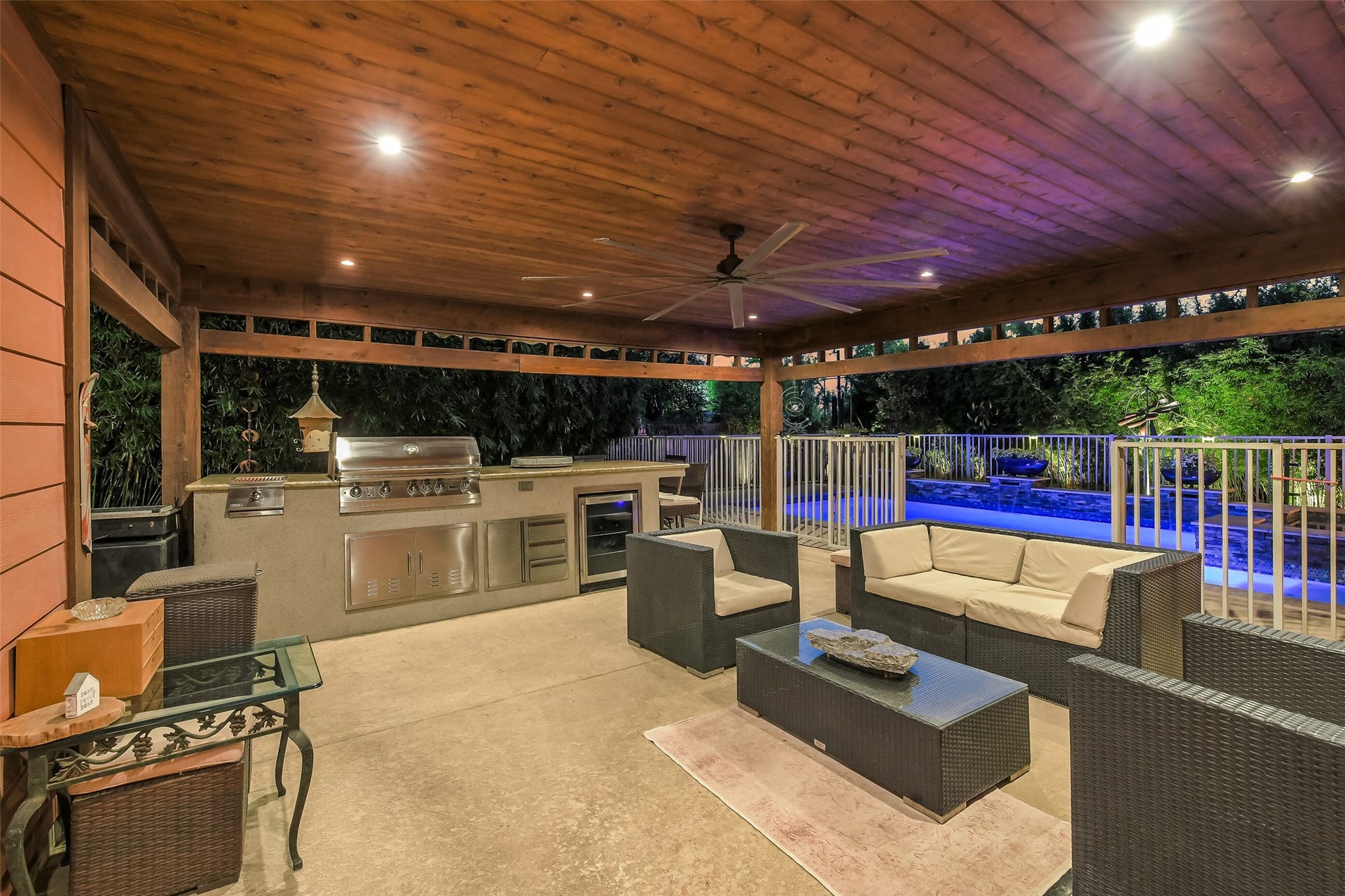 8934 Parlin Ridge Drive, Houston, TX 77040 8934 Parlin Ridge Drive, Houston, TX 77040