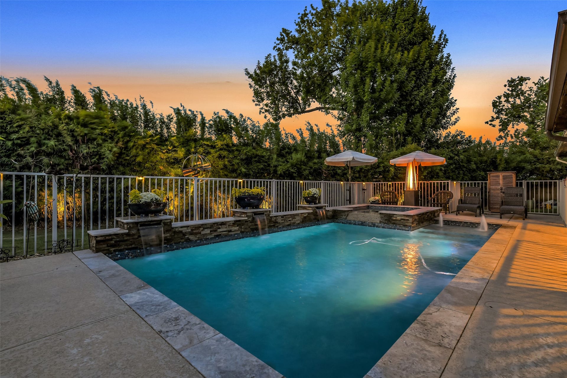 8934 Parlin Ridge Drive, Houston, TX 77040 8934 Parlin Ridge Drive, Houston, TX 77040
