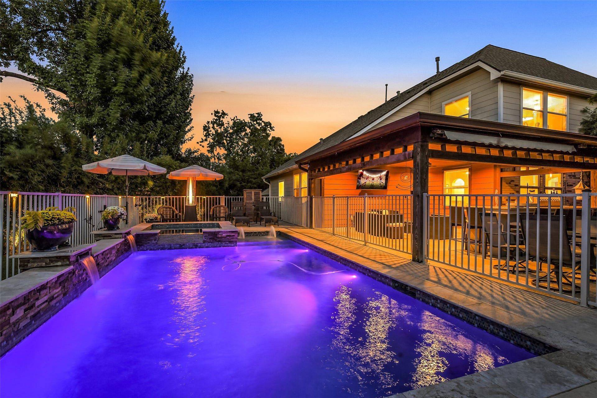 8934 Parlin Ridge Drive, Houston, TX 77040 8934 Parlin Ridge Drive, Houston, TX 77040