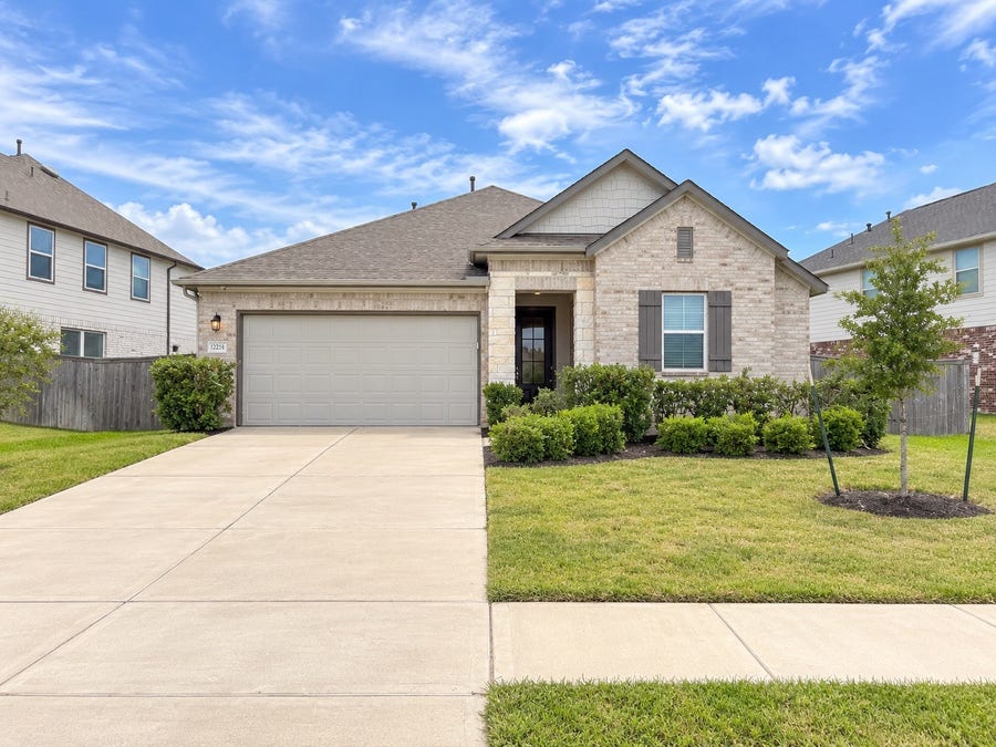 Property photo for 17215 Daylily Dune Way, Hockley, TX