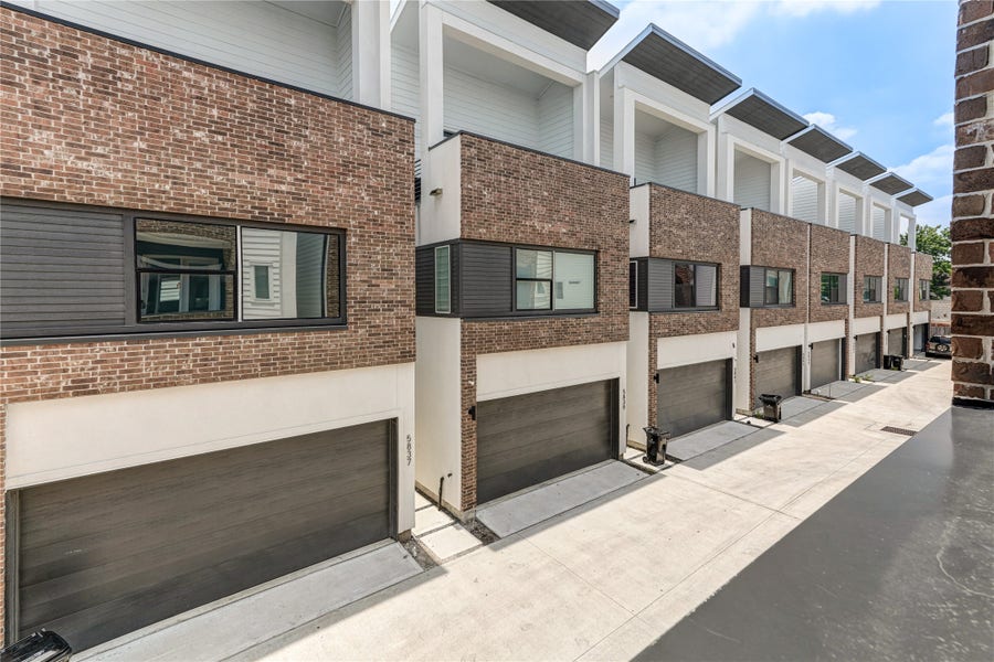Property photo for 5831 Dolores Street, Houston, TX