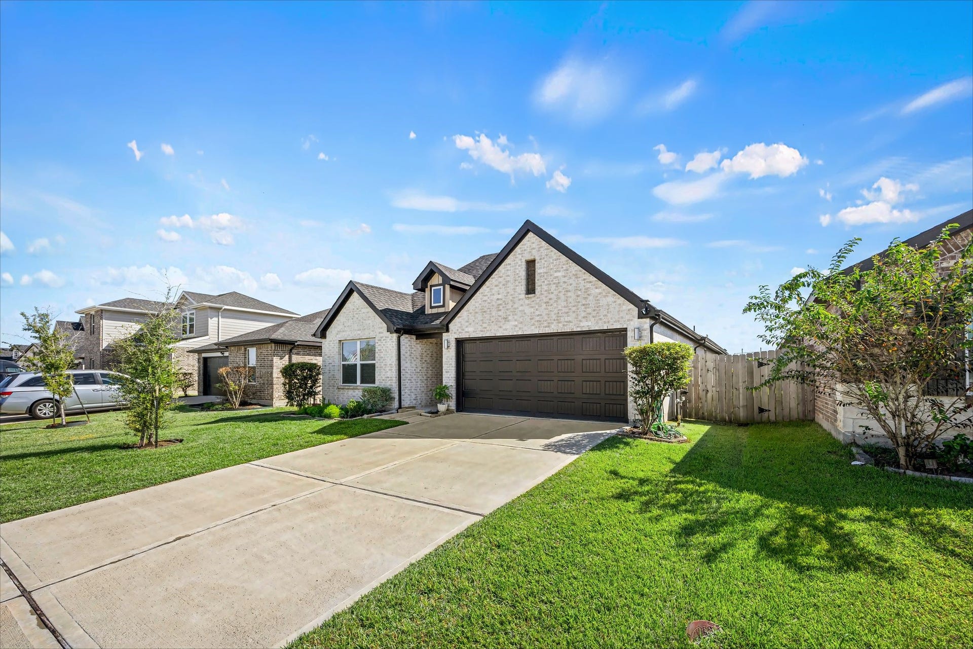 1623 Solana Drive, Fresno, TX 77545 1623 Solana Drive, Fresno, TX 77545