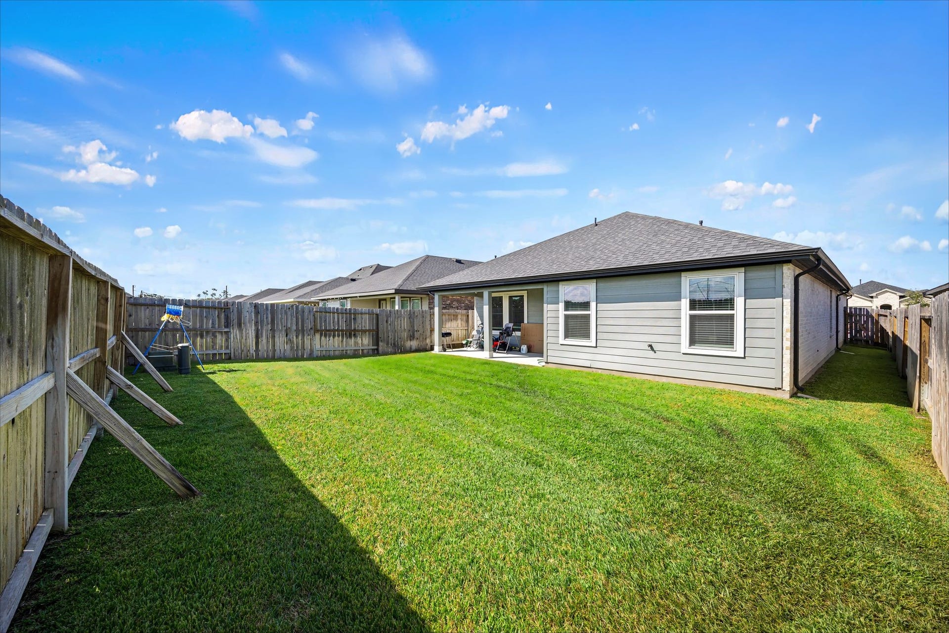 1623 Solana Drive, Fresno, TX 77545 1623 Solana Drive, Fresno, TX 77545