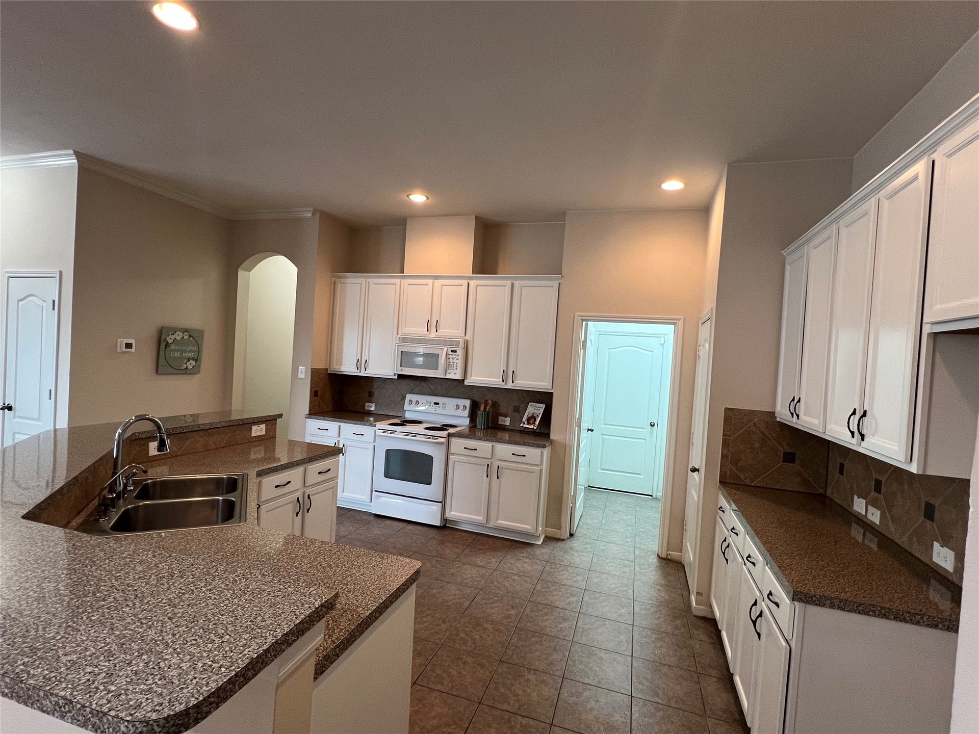 17231 Brookhollow Court Drive, Houston, TX 77084 17231 Brookhollow Court Drive, Houston, TX 77084