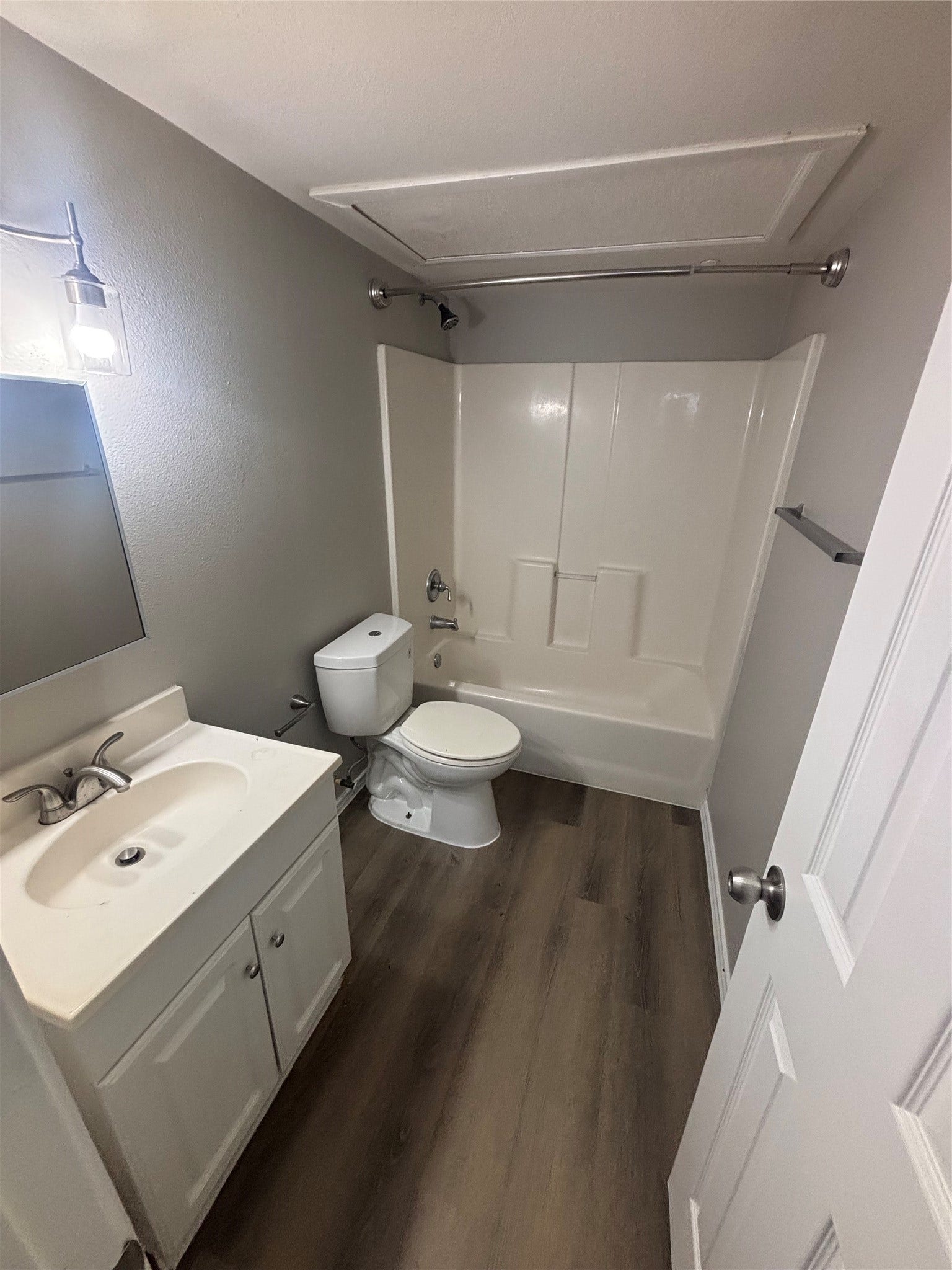 512 Hollyhock Drive, #12, Waller, TX 77484