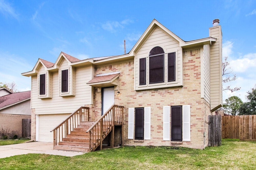 1417 Wilson Drive, Deer Park, TX 77536 1417 Wilson Drive, Deer Park, TX 77536