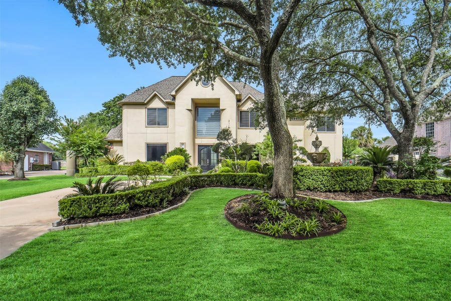 Property photo for 1618 Shadybrook Drive, Houston, TX