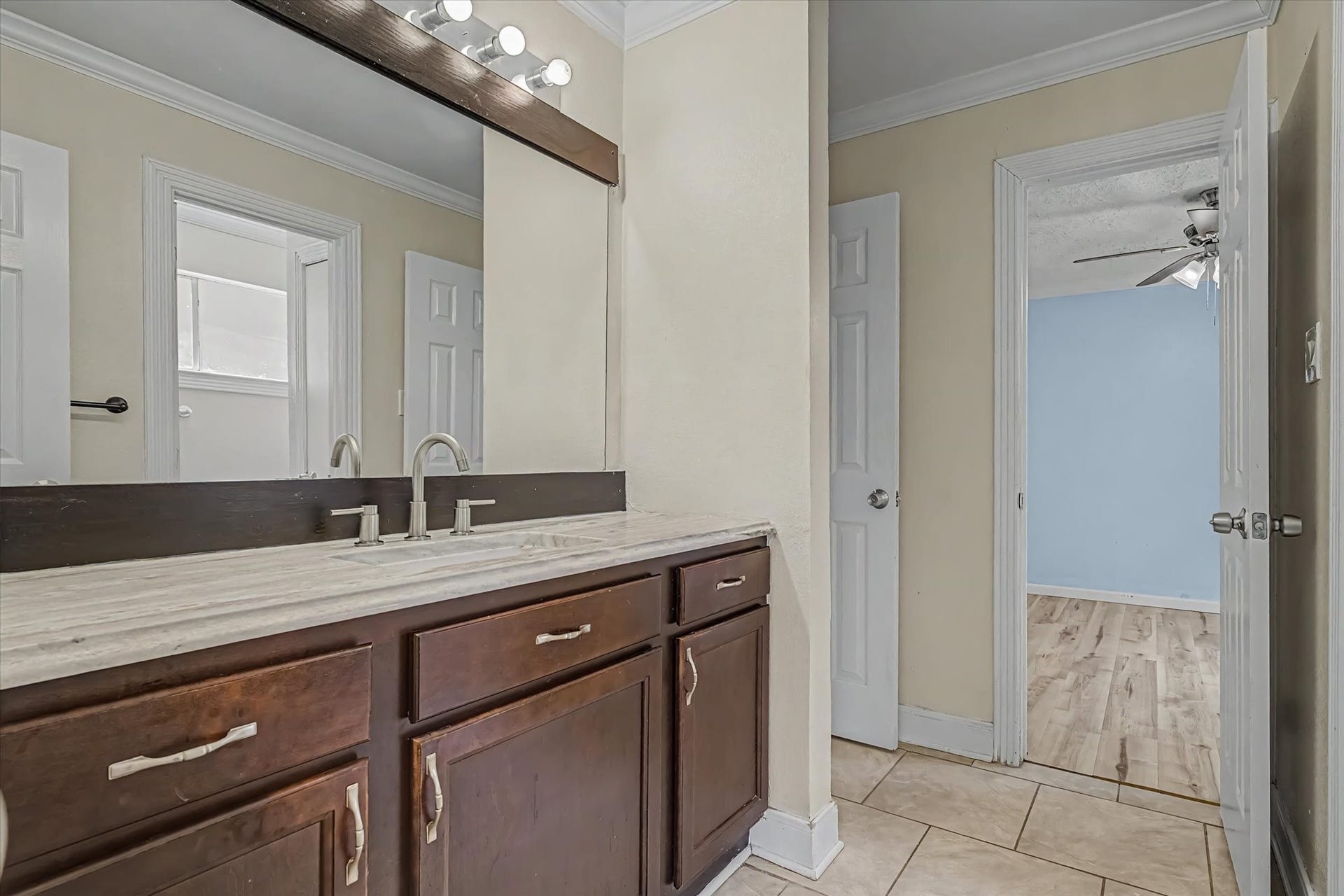 14218 Whitecross Drive, Houston, TX 77083 14218 Whitecross Drive, Houston, TX 77083