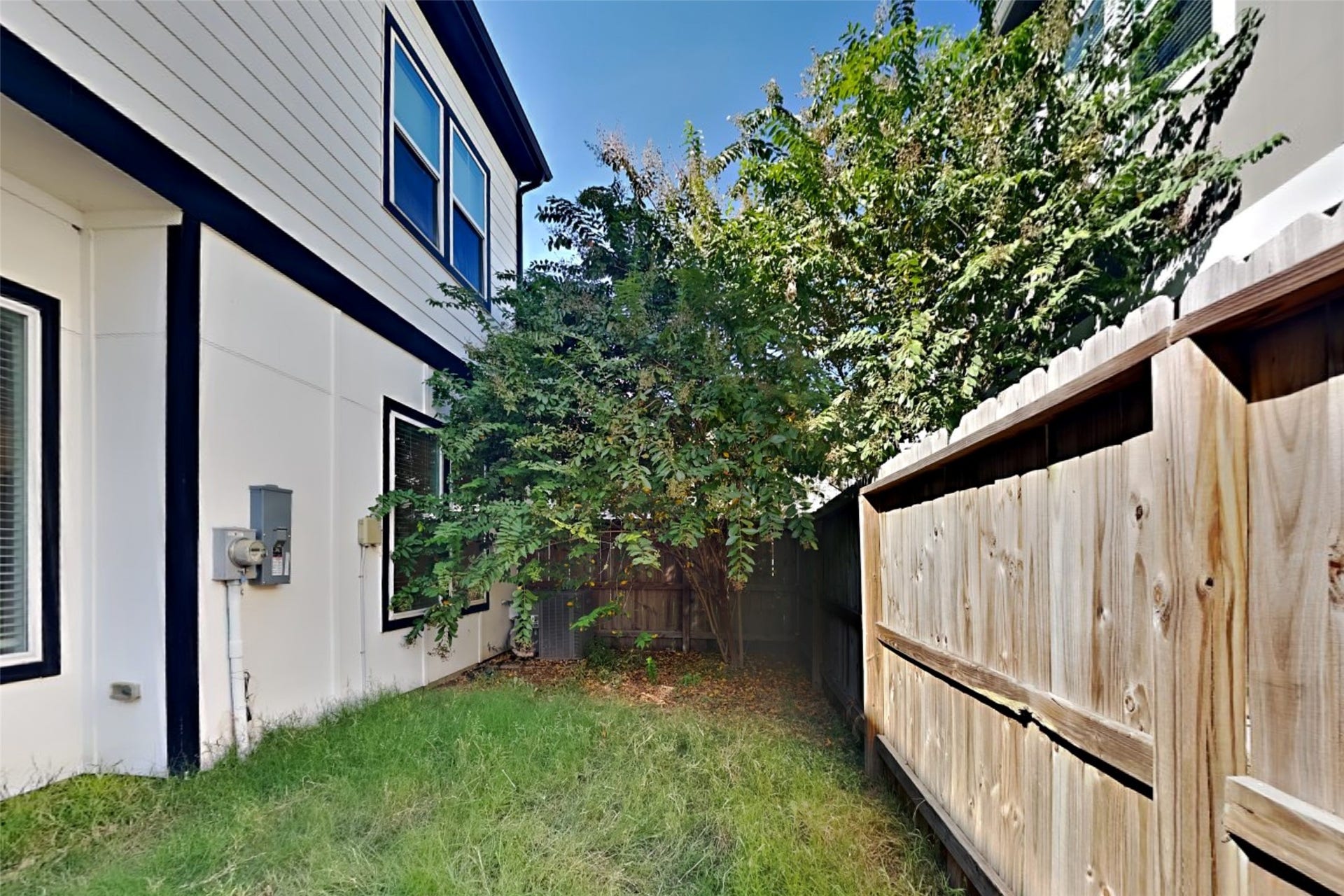 6722 Parker Oaks Lane, Houston, TX 77076