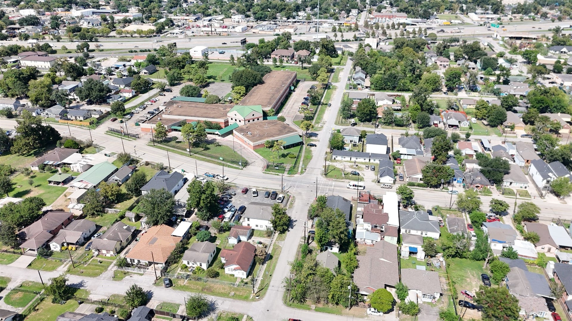 7250 Market Street, Houston, TX 77020 7250 Market Street, Houston, TX 77020