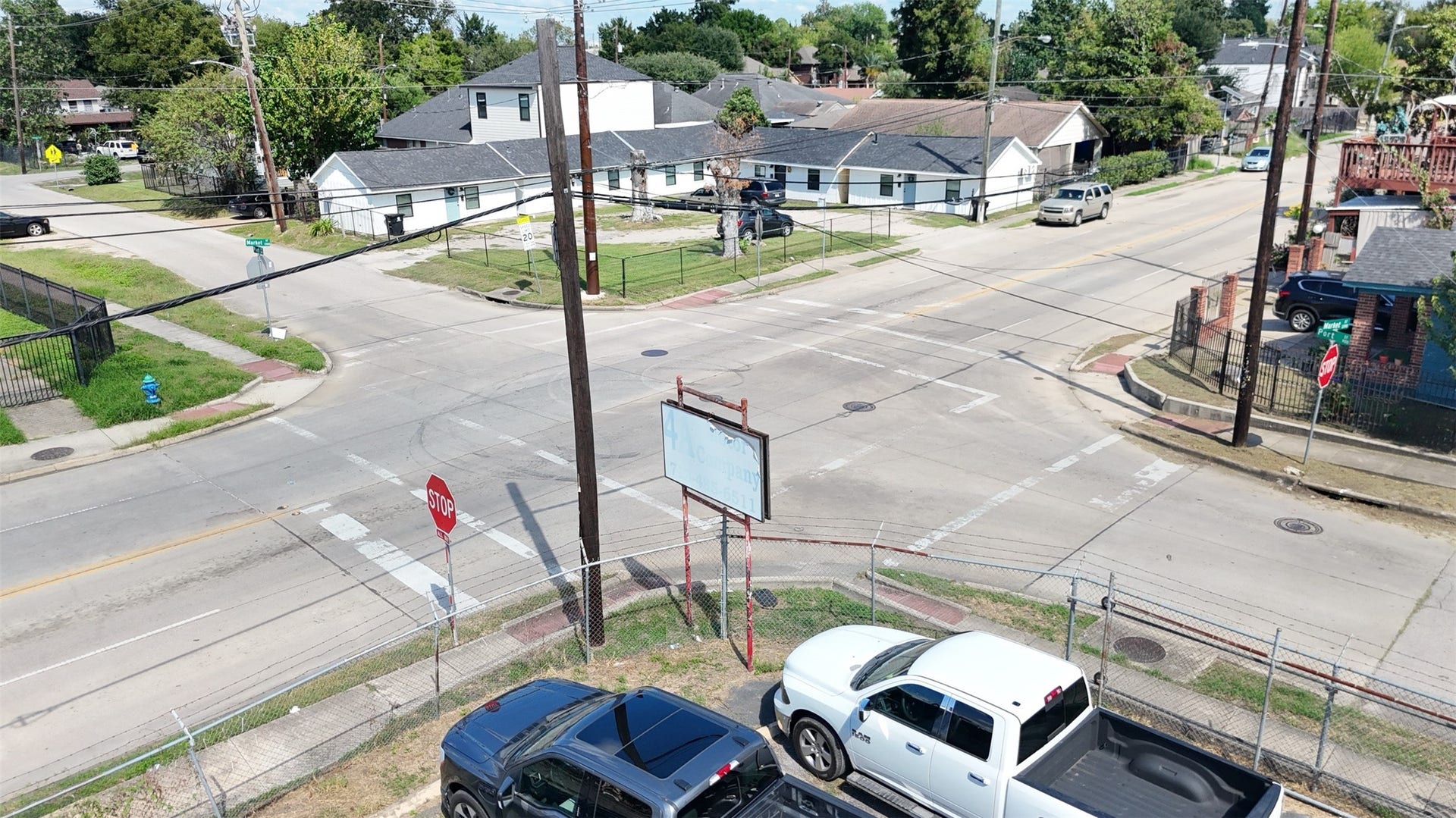 7250 Market Street, Houston, TX 77020 7250 Market Street, Houston, TX 77020