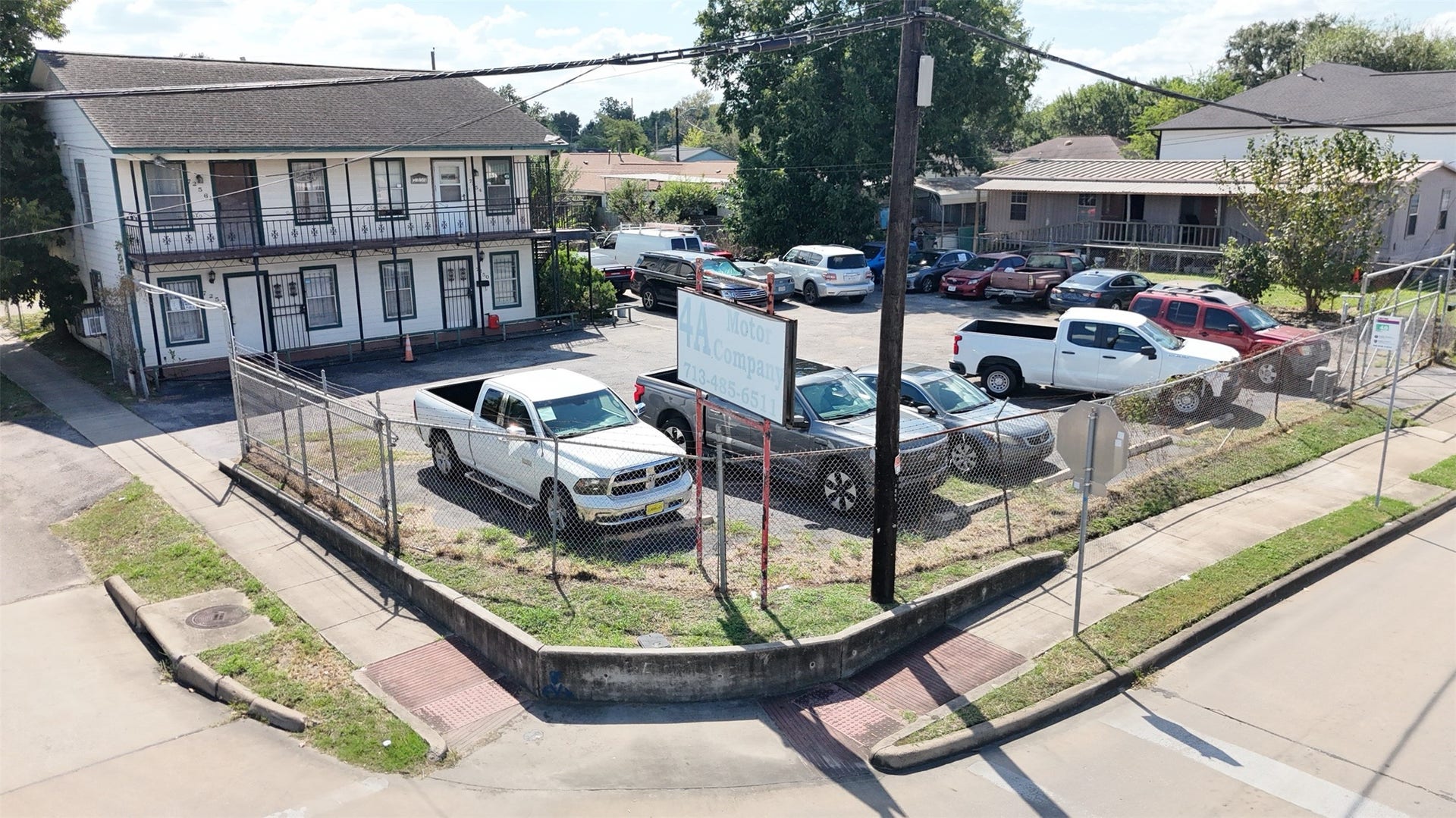 7250 Market Street, Houston, TX 77020 7250 Market Street, Houston, TX 77020
