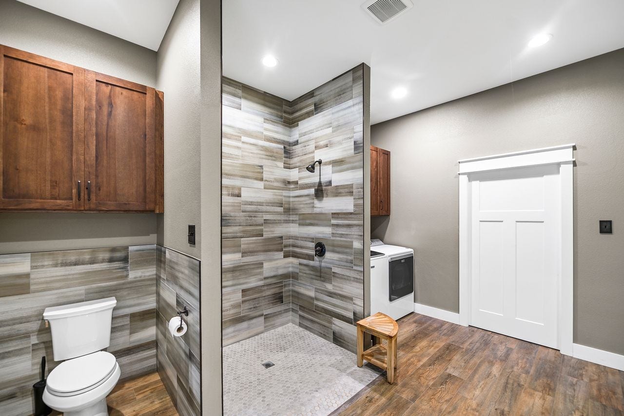 7020 Terry Lane, Fulshear, TX 77406 7020 Terry Lane, Fulshear, TX 77406