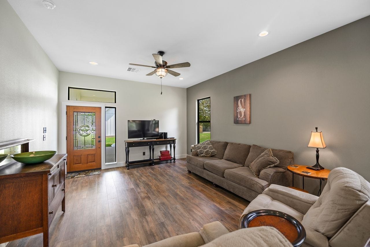 7020 Terry Lane, Fulshear, TX 77406 7020 Terry Lane, Fulshear, TX 77406