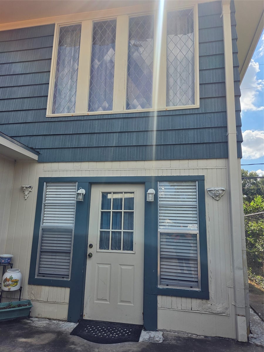 Property photo for 6526 Country Club Drive, #B, Houston, TX