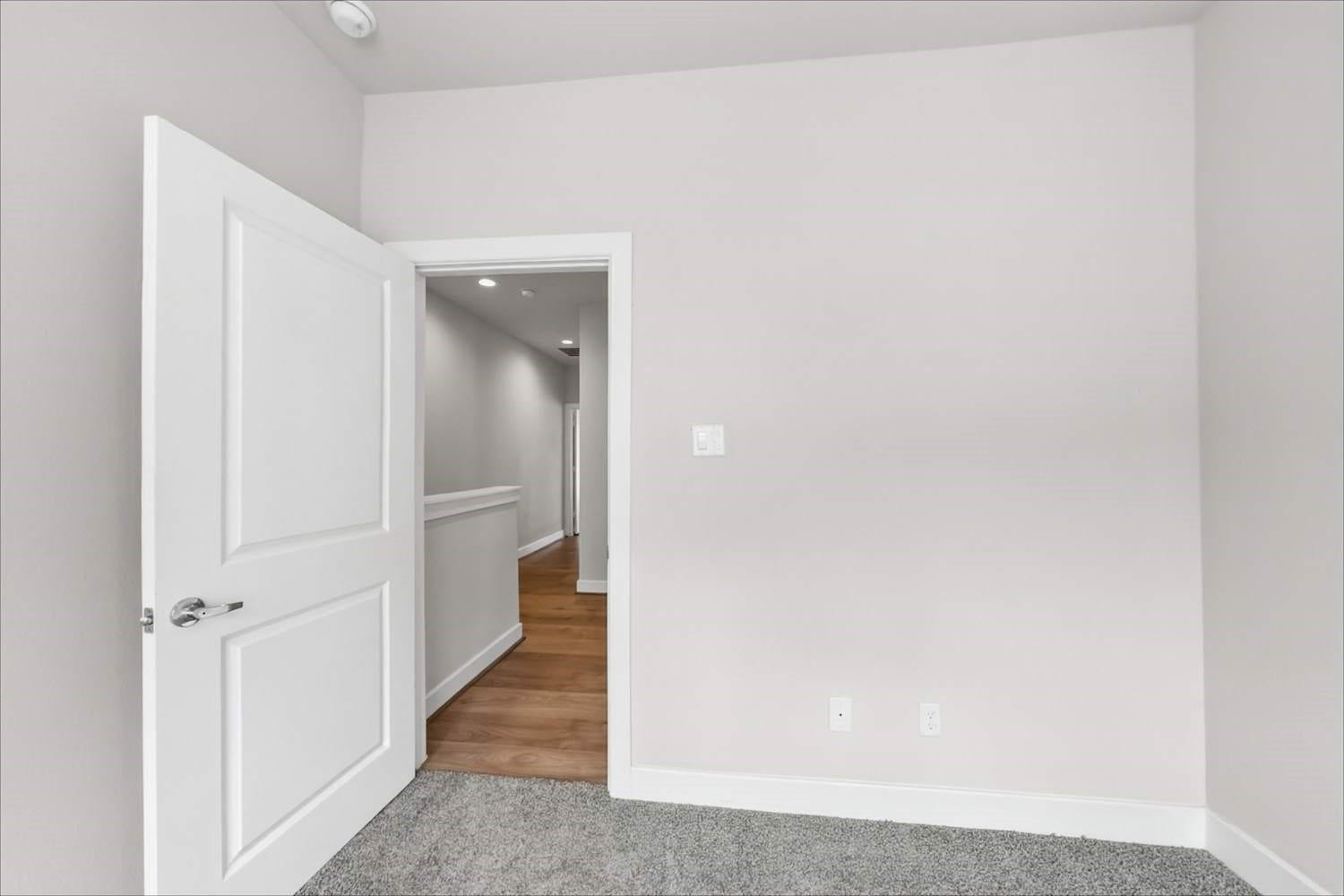 10426 Executive Lake Drive, Stafford, TX 77477